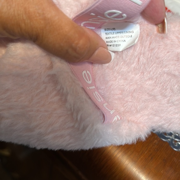 Kenzie slippers - Picture 7 of 7